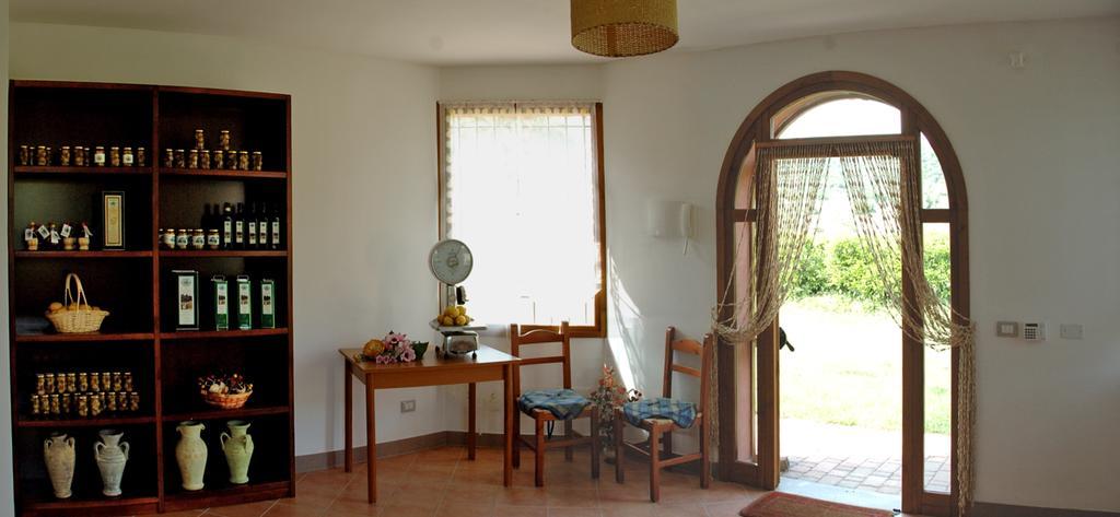 גאבוראנו Agriturismo Podere Gozzuto מראה חיצוני תמונה