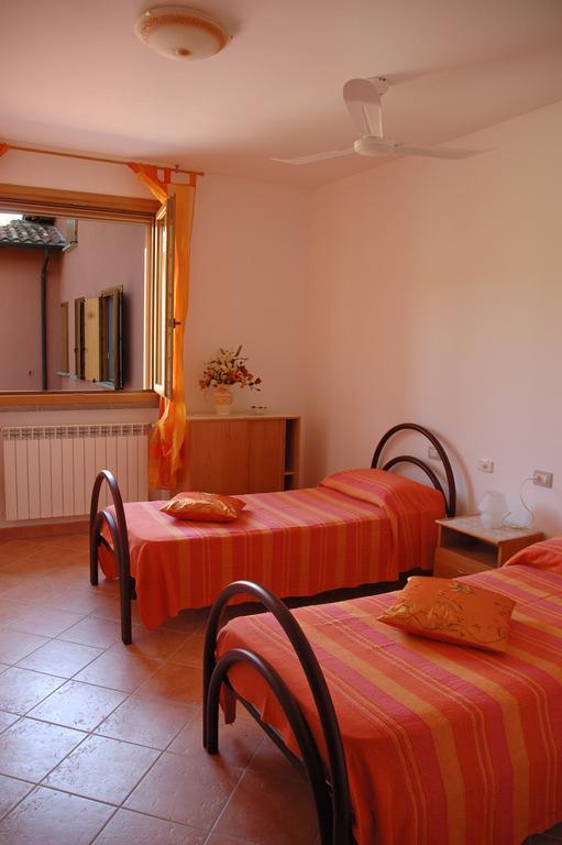 גאבוראנו Agriturismo Podere Gozzuto מראה חיצוני תמונה
